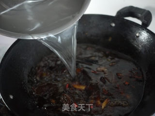 红烧牛蹄筋的做法步骤：2