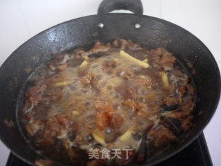 红烧牛蹄筋的做法步骤：2