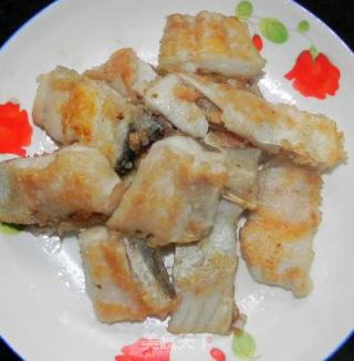 糖醋鱼块的做法步骤：2