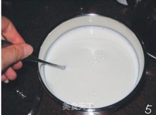 猕猴桃果肉酸奶（附自制酸奶过程）的做法步骤：3