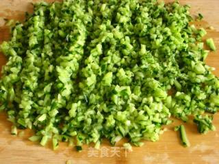 黄瓜三鲜水饺的做法步骤：4