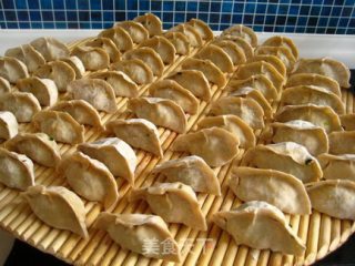 黄瓜三鲜水饺的做法步骤：4