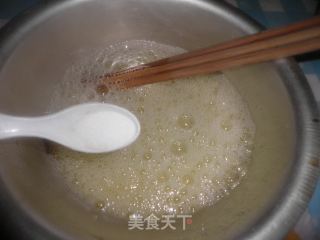 电饭锅制作蛋糕~情人节了做给你爱的人吧！的做法步骤：2