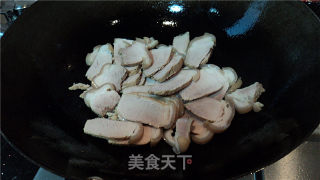蒜炒肉的做法步骤：2