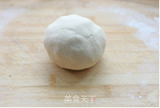 苏式月饼 蛋黄豆沙酥的做法步骤：2