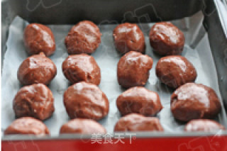 苏式月饼 蛋黄豆沙酥的做法步骤：2