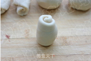 苏式月饼 蛋黄豆沙酥的做法步骤：2