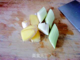 羊肉白菜砂锅面的做法步骤：2