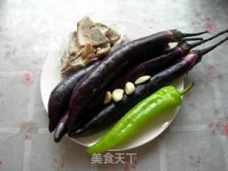 尖椒炒茄子的做法步骤：2