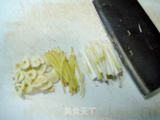 享受鲁菜经典美味“炸烹大虾”的做法步骤：5