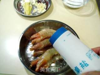 享受鲁菜经典美味“炸烹大虾”的做法步骤：5