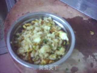 蛋炒饭的做法步骤：2