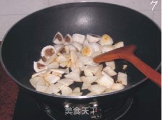 茄汁鱼丸意粉的做法步骤：3
