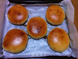 香酥松软肉烧饼的做法步骤：2