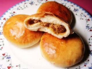 香酥松软肉烧饼的做法步骤：2