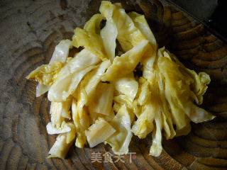 酸菜白肉粉丝的做法步骤：2