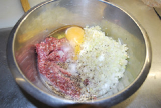 牛肉糜培根卷的做法步骤：2