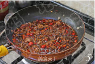 酱肉烤茄子的做法步骤：2