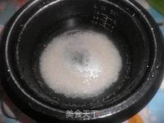 皮蛋瘦肉粥，找回曾经的味道的做法步骤：2