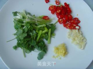 冰爽凉拌木耳的做法步骤：2