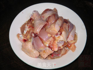 美味的鲍汁焖鸡的做法步骤：3