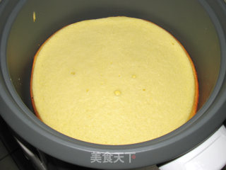 我也做电饭锅蛋糕！的做法步骤：2