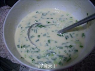 星月私房菜--葱油煎饼的做法步骤：2
