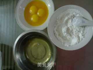电饭煲烤蛋糕的做法步骤：2