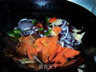 杂疏回锅肉的做法步骤：2