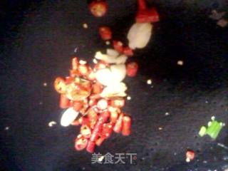 香辣白菜烩鸡蛋的做法步骤：2