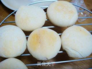 酥皮栗蓉月饼的做法步骤：3