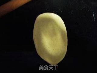 菠萝啤面包（山形手法）的做法步骤：3