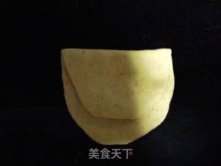 菠萝啤面包（山形手法）的做法步骤：3