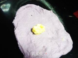 紫甘兰麻酱面包的做法步骤：2