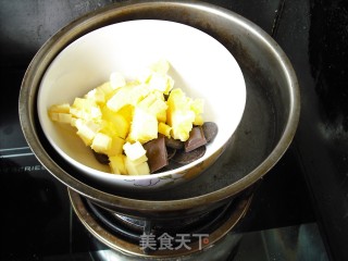 诱人布朗尼蛋糕的做法步骤：2