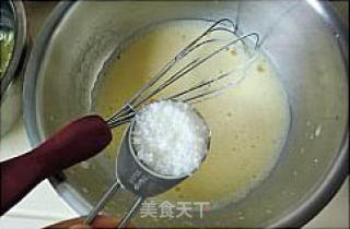 绵软香甜----蜜豆蛋糕卷的做法步骤：2