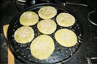 桑叶粉萝卜饼的做法步骤：2