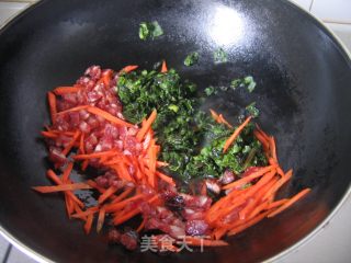 腊肠菜饭的做法步骤：2
