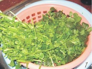 蒜蓉炒西洋菜的做法步骤：3