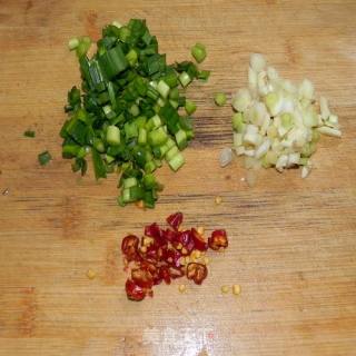 豆干炒肉粒的做法步骤：2