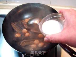老北京的宫廷风味著名大菜“乌龙吐珠”的做法步骤：3