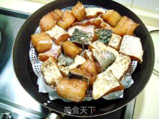 春节家宴美味饮酒小菜“五香熏鱼”的做法步骤：4