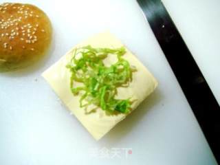 美味Hamburgers“牛肉汉堡包”的做法步骤：5