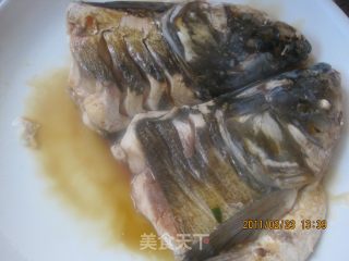 剁椒鱼头的做法步骤：2