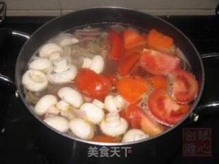 【牛肉总动员】牛尾浓汤--浓浓的爱意的做法步骤：4