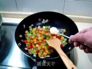 西式 “红花焖饭配蔬菜海鲜”的做法步骤：4