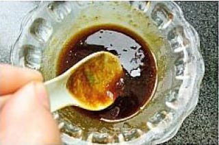 糖醋手撕面筋的做法步骤：2