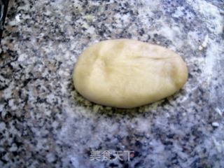 奶黄酥的做法步骤：4
