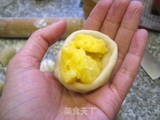 奶黄酥的做法步骤：4