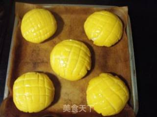 菠萝面包的做法步骤：4